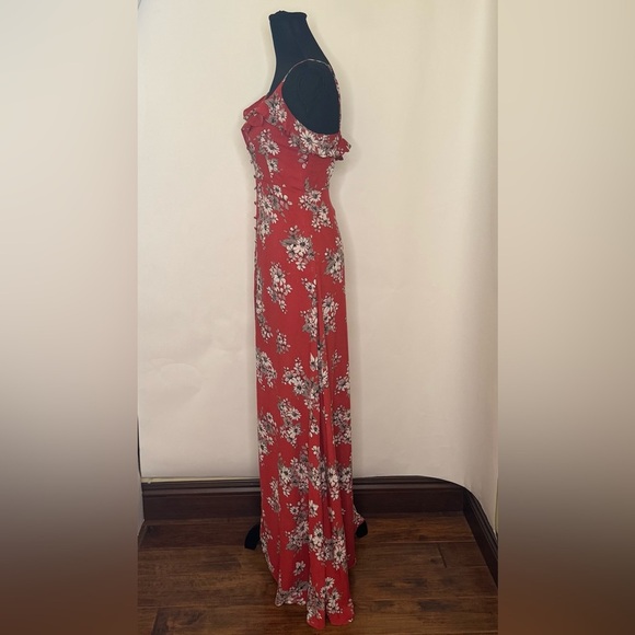 Lulus Bloom On Rust Floral Print Long Maxi Dress w/Side Slit, Red, Size XS - Picture 6 of 16